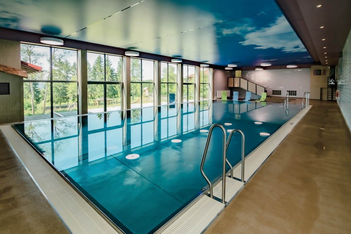 Hallenbad Hallenbad