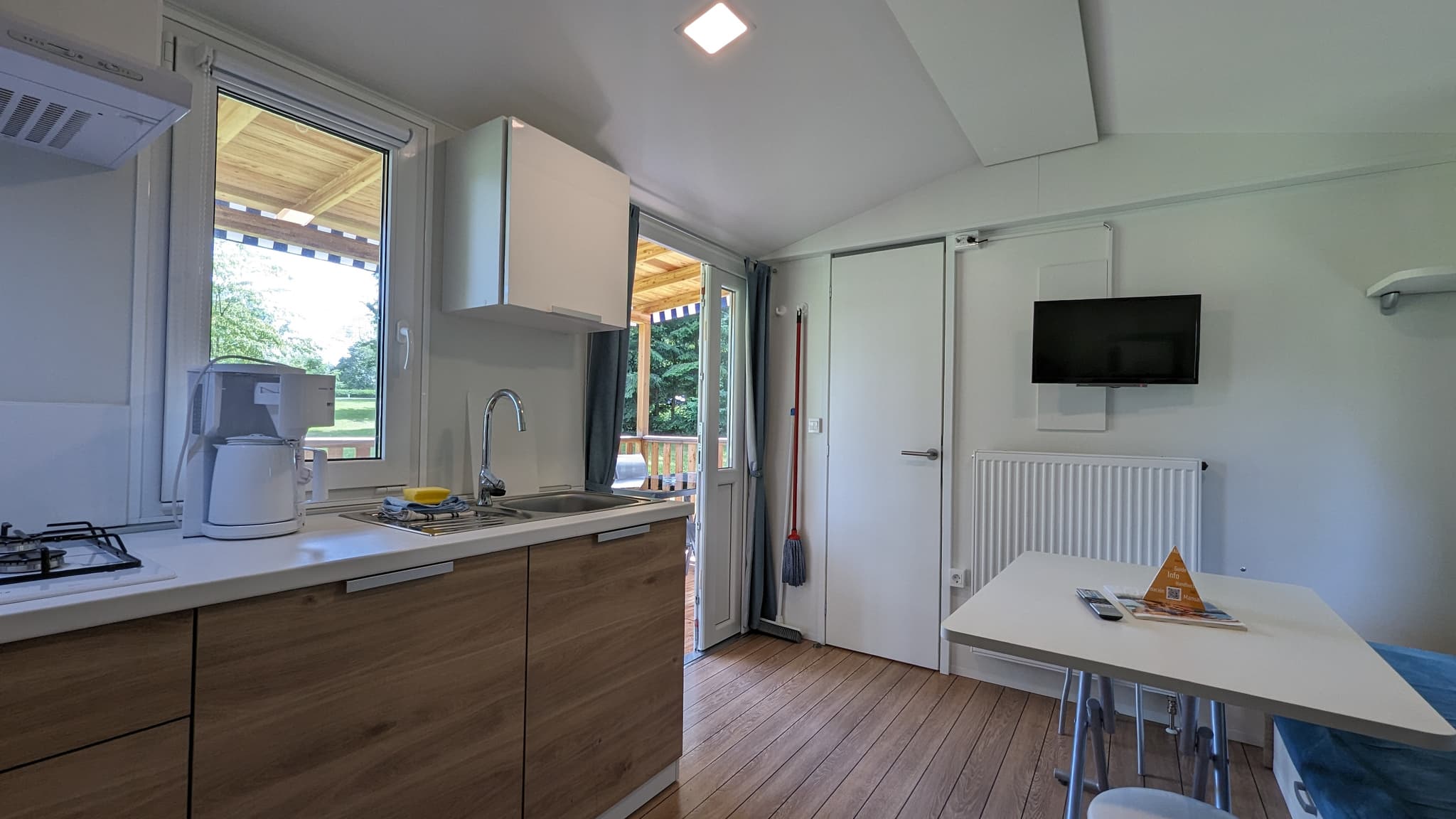 Mobilheim Küche & Wohnen Galleriebild