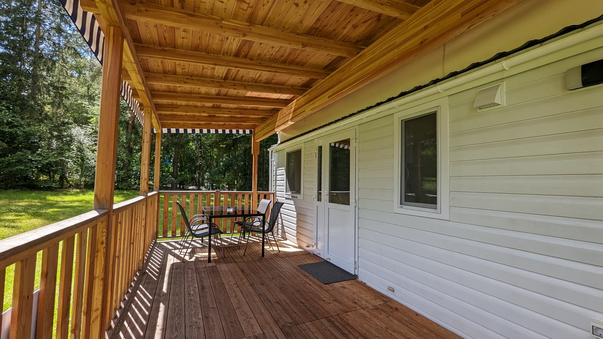 Mobilheim Terrasse Galleriebild