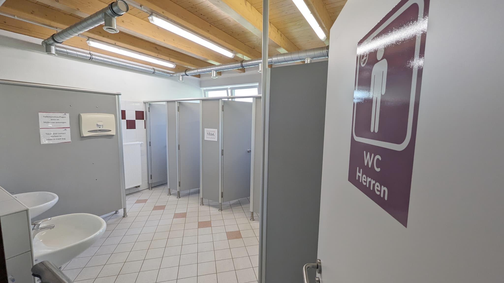 Sanitär Herren Galleriebild