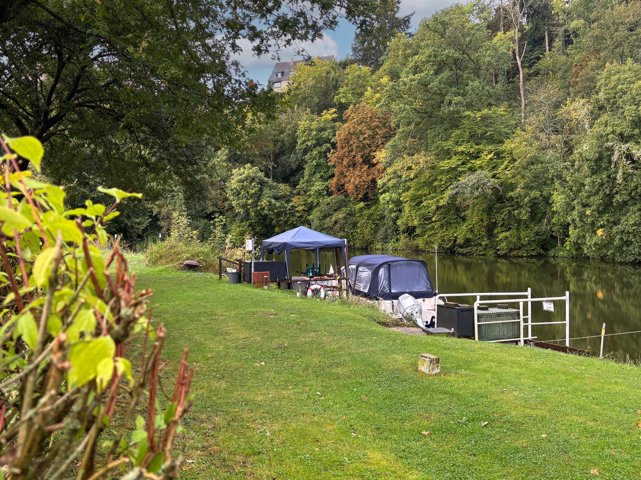 Direkt an der Lahn Galleriebild
