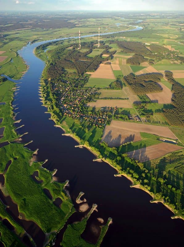 Luftbildaufnahme der Elbtalaue Luftbildaufnahme der Elbtalaue